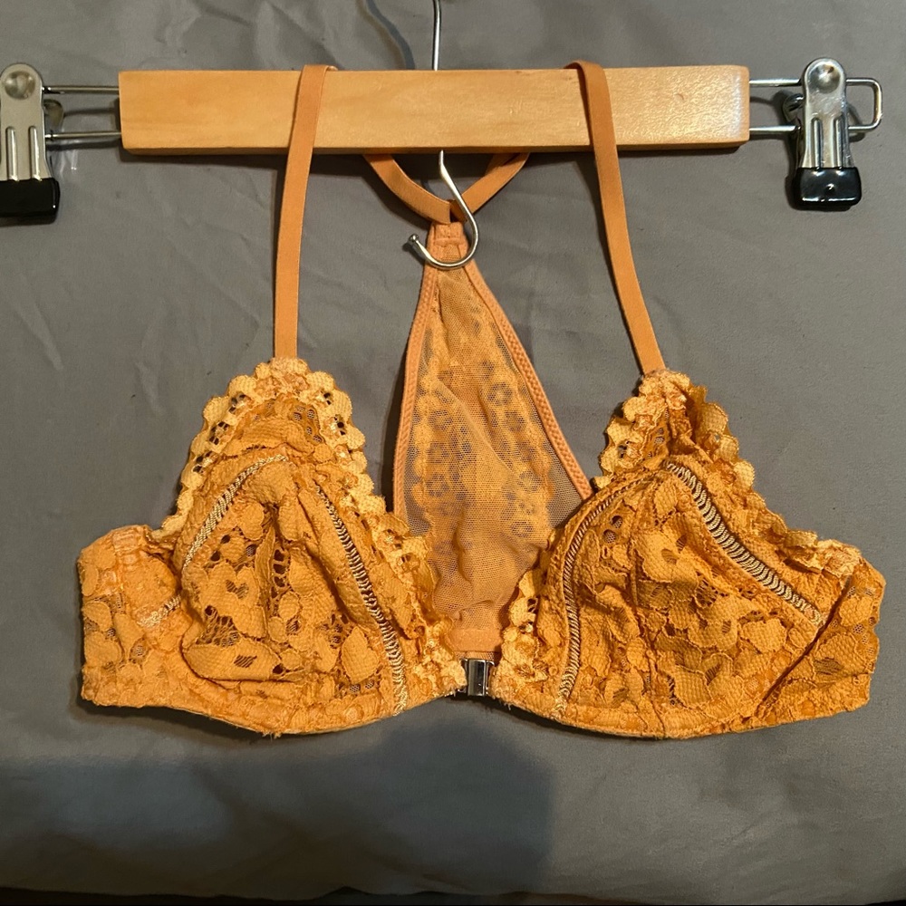 Victoria's Secret Hippy Racerback Sheer Bra
